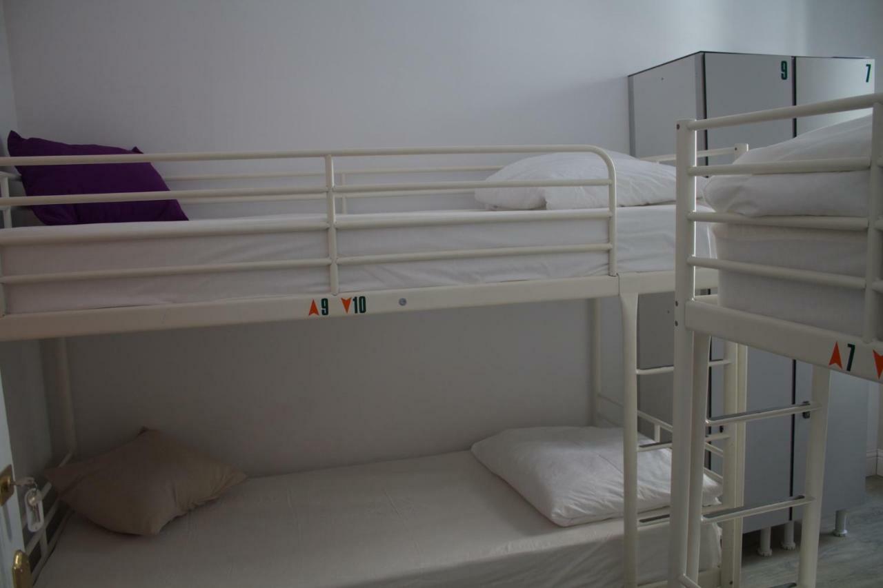 Hostel Royalty Albergue Santander Exterior photo
